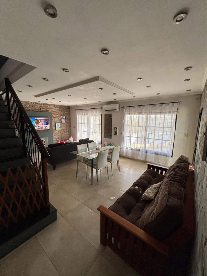EN VENTA - IMPORTANTE PROPIEDAD EN COLON 