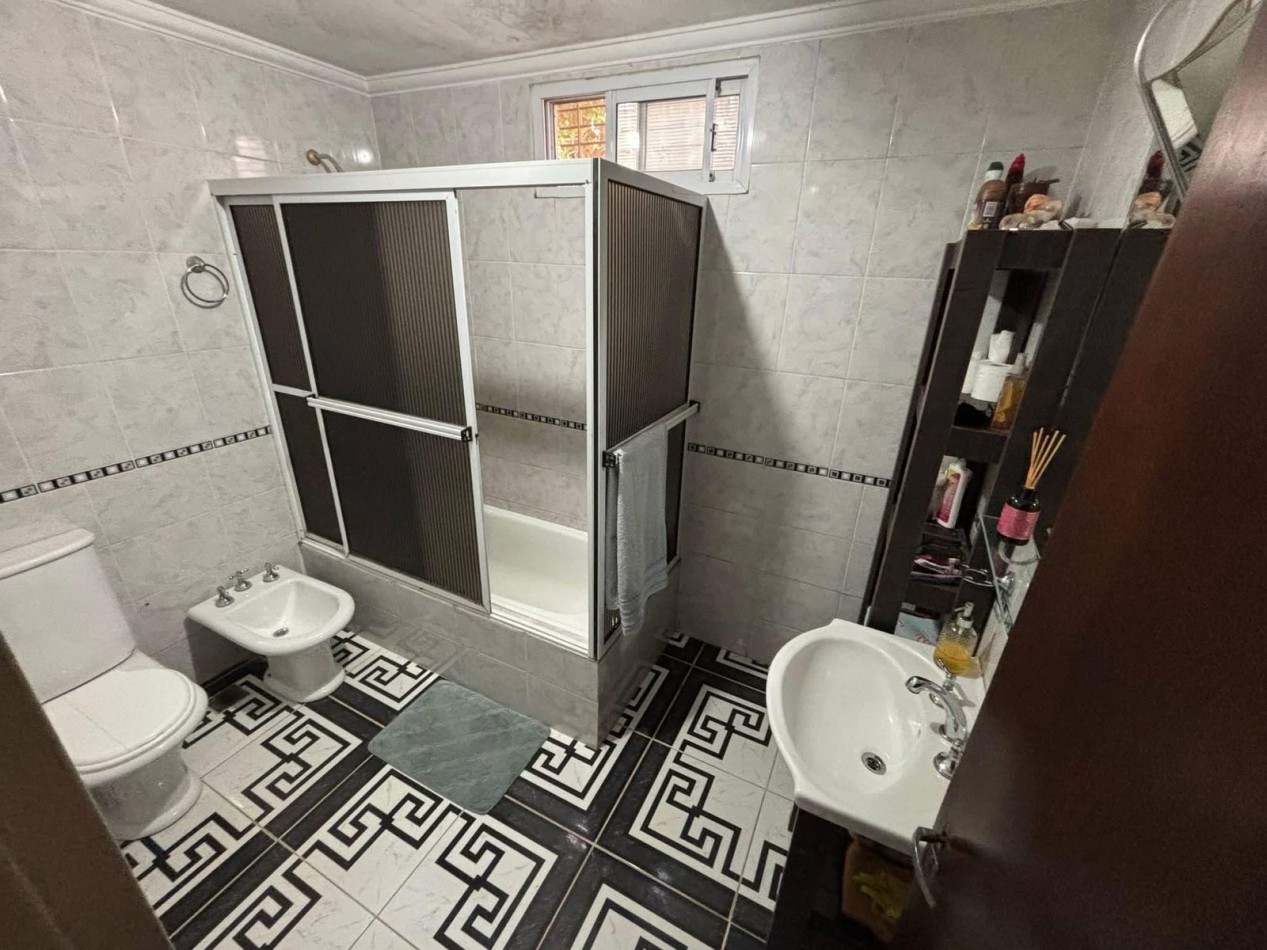 EN VENTA - IMPORTANTE PROPIEDAD EN COLON 