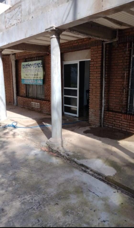 VENTA - LOCAL COMERCIAL CON DEPARTAMENTO - ZONA EXPANSION COMERCIAL