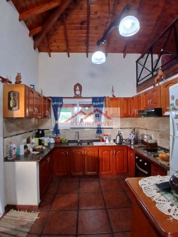 VENTA - IMPORTANTE PROPIEDAD EN BARRIO LOS BRETES