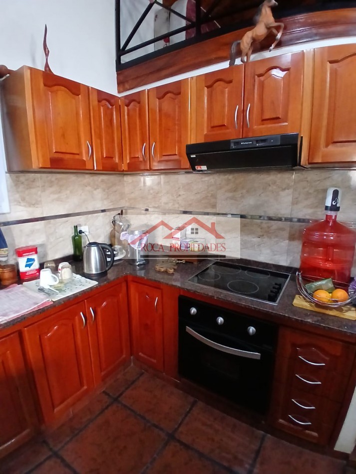 VENTA - IMPORTANTE PROPIEDAD EN BARRIO LOS BRETES
